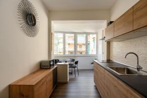 Live Napoli! Top Central Spacious Apartment La Casa Di Marina