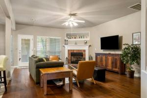 Jenks Oasis-5BR Near Tulsa and Premium Outlets
