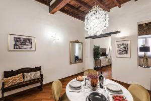 The Best Rent - Characteristic three-room apartment near Piazza Navona
