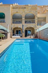 Oakville, Valley Views, Private Pool, BBQ, Games Room by Haven & Keys Malta
