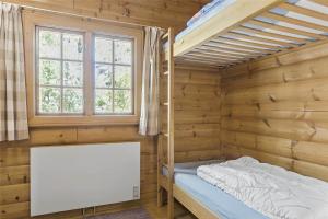 3608 Nexø - Turistvej 74