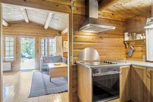 3608 Nexø - Turistvej 74