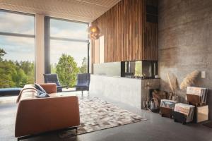 Stay North - Kukkula