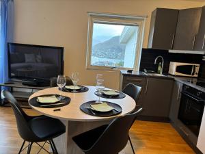 HB HolidayHomes - The White Pearl