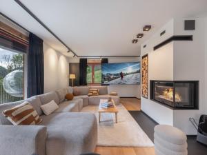 Chalet Élégance alpine - BO Immobilier - La Chapelle DAbondance Reduced prices on ski passes Châtel & Portes du Soleil