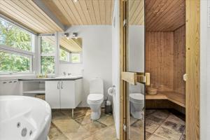 1465 Aakirkeby - Poseregårdsvejen 5