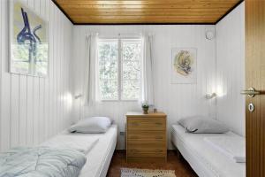 1308 Aakirkeby - Fyrreklyngen 5