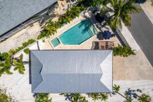 Salty Margarita by SeaBreeze Vacation