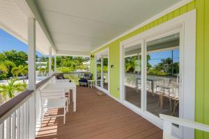 Salty Margarita by SeaBreeze Vacation