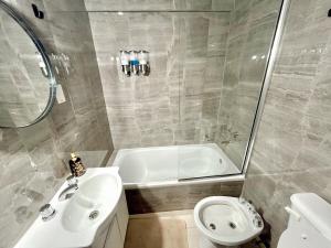 Zelarrayan en el centro de Bahía - cochera y amenities