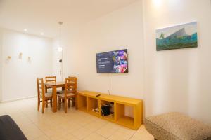 SUH Copacabana 130 Beach 2 bedrooms
