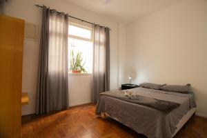 SUH Copacabana 130 Beach 2 bedrooms