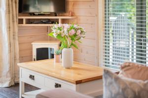 Hazel Lodge - High Borrans Farm