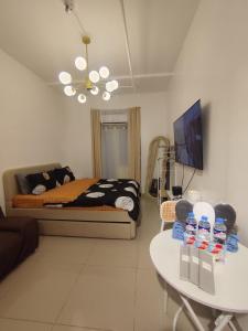 Flat in Tomas Morato with Balcony, Netflix, Karaoke