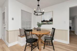 Cozy modern duplex 5 min to downtown Spartanburg