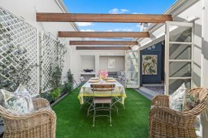 Modern Coastal Townhouse at The Majestic