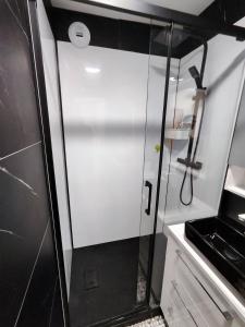 joli T2 150 mètres de la plage