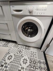 joli T2 150 mètres de la plage