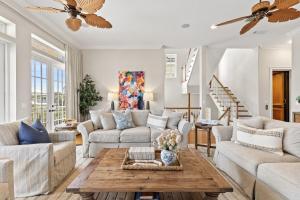 Luxury Oceanview at Cinnamon Cove with Pool