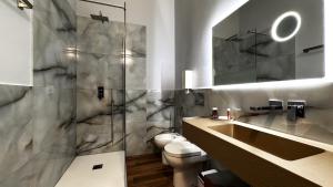Bed and Chic art rooms