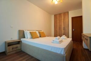 Mountain view free parking