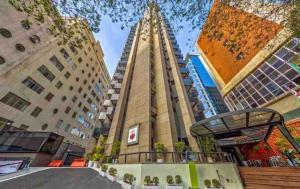 Apt 100m Av Paulista Estacionamento e Academia