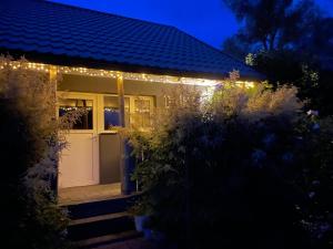 EZERI - weekend home with sauna and tub