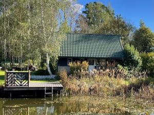 EZERI - weekend home with sauna and tub