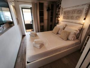 Exceptional sea view 2 rooms