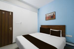 Collection O The RIO Hotel KPHB Road no.01