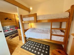 Bel appartement moderne avec balcon et parking - FR-1-624-59