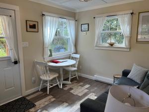 Quaco Cottages - The Waterloo