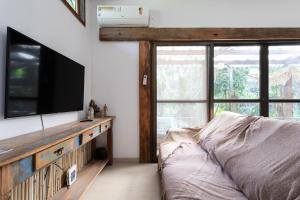 Casa de Campo c Lareira Externa, Rede e Lago