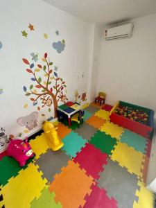 UNU Garibaldi: piscina, academia, vaga e+