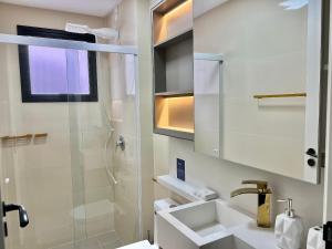 Lindo! Apto na praia de Palmas! AA03J