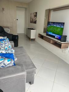 Apto 2 suítes em Aracajú a 300 metros da Orla