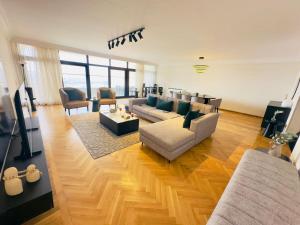 4 Bedroom Nile View Maadi