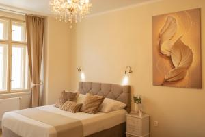 Tynska apartment