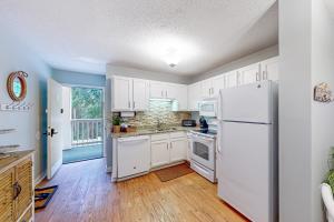 Spa on Port Royal Sound 1218