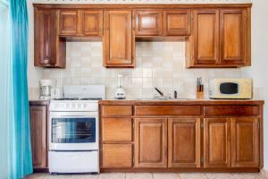 View the Blue -Ground Level -Gold Standard Certified