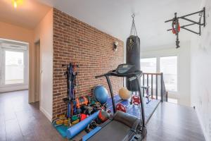 Duplex moderne, salle de sport et parking inclus pour 6 personnes