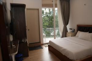 Pallakki Comforts Chikmagalur