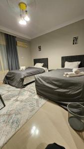 ZLATO Pyramids View Tours & Apartments