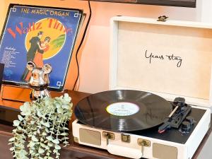 Prime BGC 1BR Near Grand Hyatt & Malls #upt215e