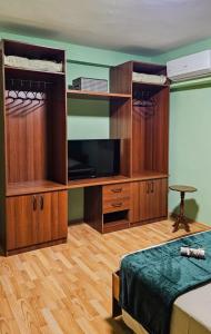 In the middle of Dyrrah