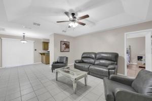Cozy Avocet St Condo Prime Location