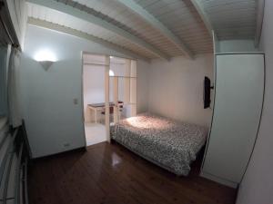 Monoambiente con cochera MDP