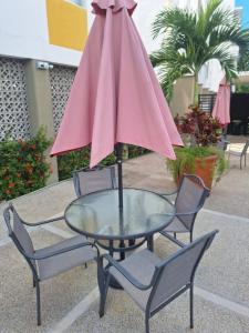 Apartamento con picina en zona hotelera