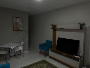 Casa Piscina Guaratuba 400mt praia