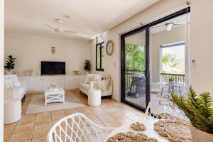 14 Mediterranean Port Douglas - Near Beach & Town